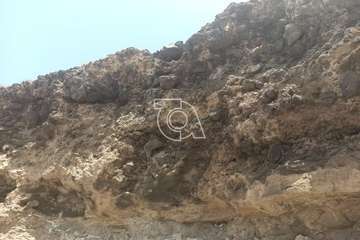 Los desprendimientos minan los encantos de la playa teldense de Aguadulce/TA