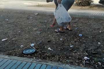 Cortijo de Belén clama por la limpieza de sus jardines públicos/TA.