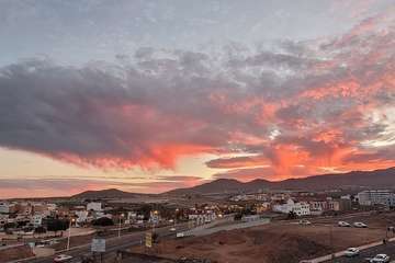 Atardecer de este domingo en Telde/Jesús Ruiz Mesa.