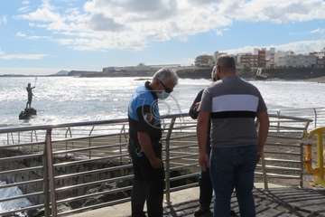 El temporal fisura del nuevo el hombro del Neptuno de Melenara/TA.