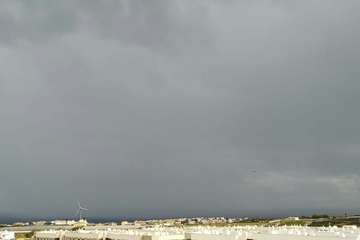  Telde se empapa con las primeras lluvias y el agua comienza a correr por sus barranquillos/TA.