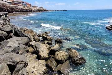 Máximo Riol asesora los trabajos de 'cirugía' en el Neptuno/Jesús Ruiz Mesa.