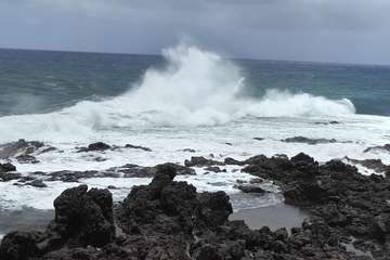 Oleaje en la costa de Telde/TA.