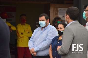 Izado de la bandera azul en Melenara/TA.