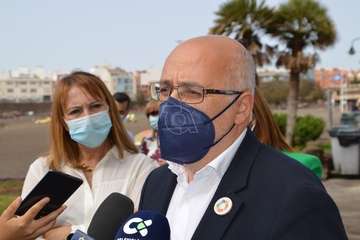 Telde acoge el arranque de la primera campaña insular para incentivar la recogida selectiva de envases ligeros/TA.