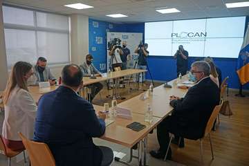 Gobierno de Canarias y Estado anuncian En Telde una hoja de ruta para el desarrollo de las energías del mar/TA y Acfi Press.