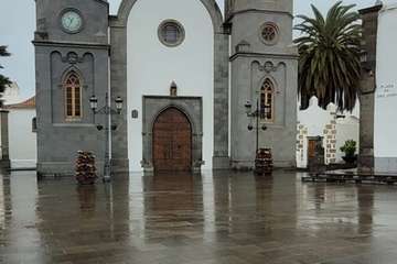 Telde se humedece con las primeras lluvias otoñales/Jesús Ruiz Mesa y Antonio Alí.