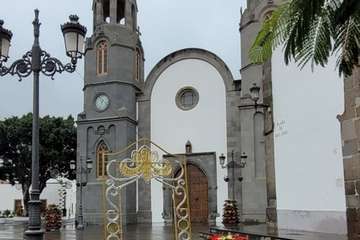 Telde se humedece con las primeras lluvias otoñales/Jesús Ruiz Mesa y Antonio Alí.