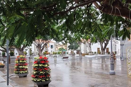 Telde se humedece con las primeras lluvias otoñales/Jesús Ruiz Mesa y Antonio Alí.