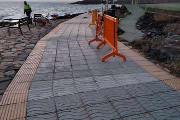 Reparación de los daños a cartelería turística y pintadas en paredes de La Garita/TA.