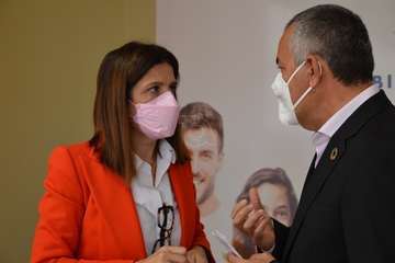 Presentación del plan estratégico para usar agua depurada para el riego de las zonas verdes públicas/TA.