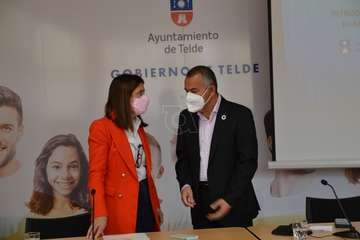 Presentación del plan estratégico para usar agua depurada para el riego de las zonas verdes públicas/TA.