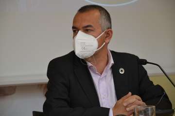 Presentación del plan estratégico para usar agua depurada para el riego de las zonas verdes públicas/TA.