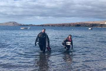 El VII FotoSub Costa de Telde se sumerge en las aguas cristalinas de Tufia/TA.