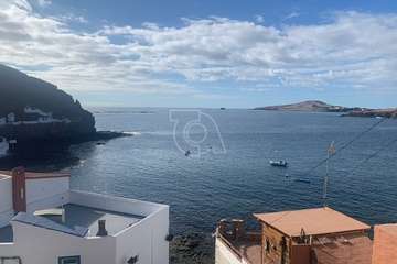 El VII FotoSub Costa de Telde se sumerge en las aguas cristalinas de Tufia/TA.