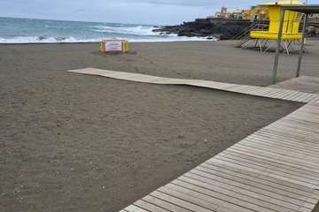 Telde cierra al baño la playa de La Garita por altos niveles de bacterias en el agua/TA.