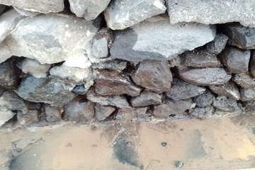 Pérdida de agua en el paseo costero de Hoya del Pozo (Telde)/TA.