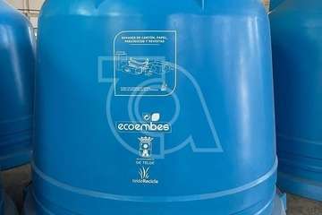 Ecoembes instala 23 nuevos contenedores para la recogida de vidrio en la costa de Telde/TA.