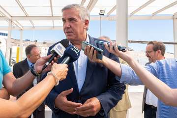 Visita a las instalaciones científicas de la ULPG en la costa de Taliarte-Telde/TA.