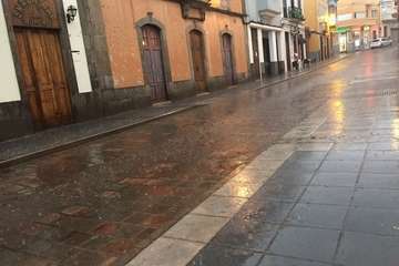 La lluvia regresa a Telde aunque de forma serena/TA.