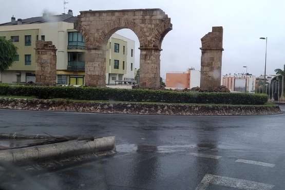 El casco urbano durante la tarde de este domingo/Jesús Ruiz Mesa.