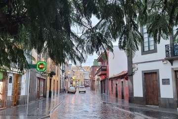 El casco urbano durante la tarde de este domingo/Jesús Ruiz Mesa.