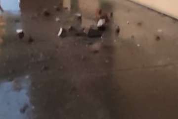 Desprendimientos en la fachada trasera del Mercado Municipal/TA.