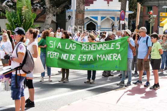 Protesta  en la capital grancanaria contra el proyecto del barranco de Arguineguín/Acfi Press y TA.