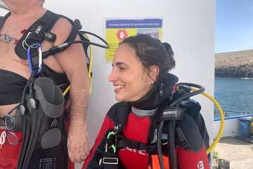  La fotografía submarina se sumerge en Tufia/TA.