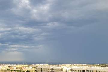 Telde se encapota pero sin una gota de agua por el momento/Jesús Ruiz Mesa.