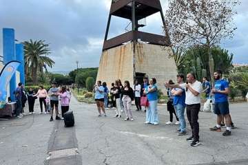 Un mural comunitario crea conciencia medioambiental desde el auditorio del parque de San Juan (Telde)/TA.