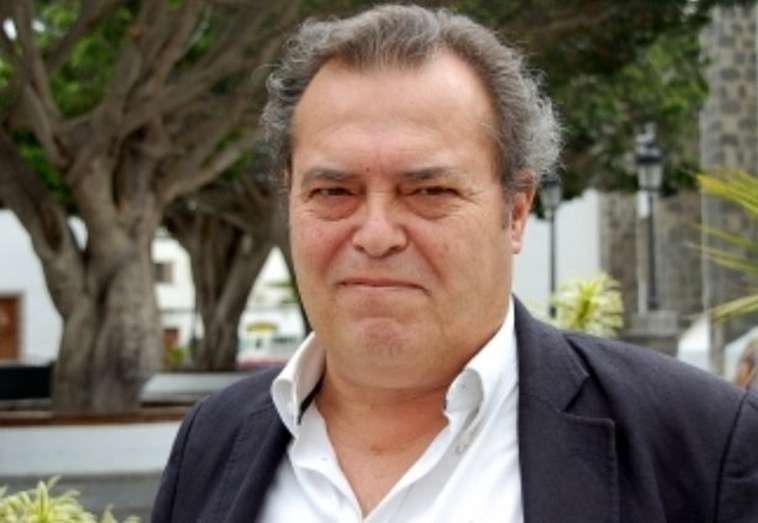 Gonzalo Otero, en una imagen captada por el colaborador de TA, Tito Pulido, en la plaza de San Juan.