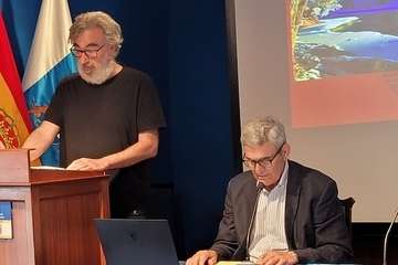 Sentido homenaje en la Casa-Museo León y Castillo a Antonio Florido de la Nuez, fallecido repentinamente/TA y Jesús Ruiz Mesa.