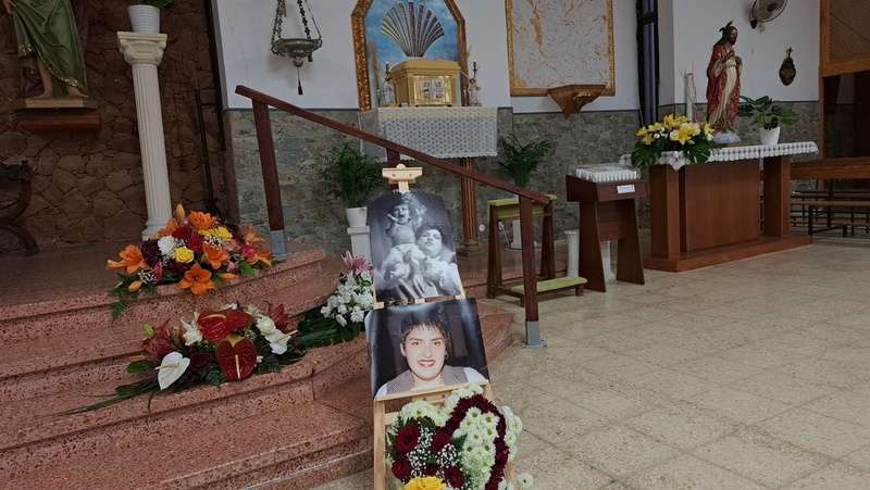 La Parroquia de La Garita durante el funeral de Juan Gómez e Irina Gómez Martel
