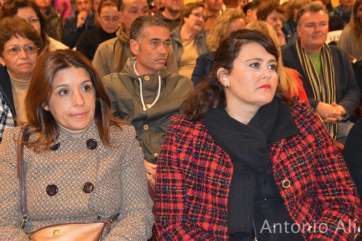 La presidenta de NC Telde, Carmen Hernández (i), y Celeste López (d), responsable de los asuntos económicos (Foto Antonio Alí) 
