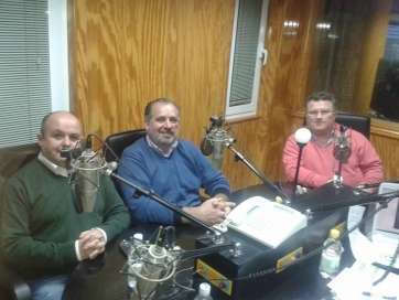 Tertulianos el pasado jueves en Radio Faycan (Foto TA)