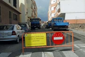 Imagen de archivo de obras de asfaltado en San Juan (Foto TA)