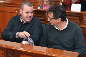 Los dos ediles de Más por Telde (Foto Daniel Ojeda)