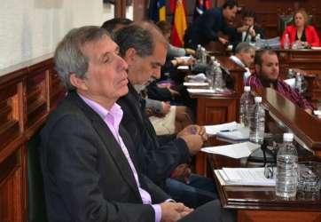 Guillermo Reyes, en el Pleno del pasado viernes (Foto Daniel Ojeda)