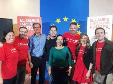 Los socialistas de Telde que acudieron al acto (Foto TA)