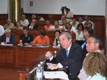 Guillermo Reyes durante el Pleno de este martes (Foto TA)