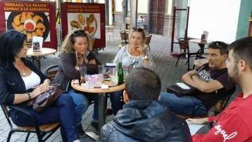 La reunión del primer círculo de Podemos en Telde se celebró en una terraza de San Gregorio (Foto TA)