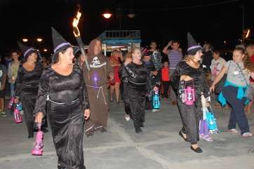 Pasacalles Los Mechones de San Juan el pasado lunes (Foto TA)