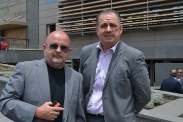 Carlos La Chica junto a Juan Martel (Foto TA)