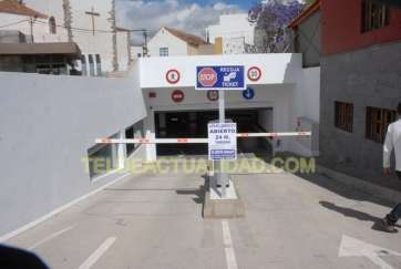 Entrada al aparcamiento subterráneo de San Juan (Foto TA)