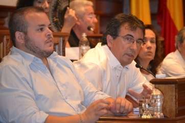 Rubén Rodríguez y Juan Francisco Artiles, concejales de Más por Telde (Foto TA)