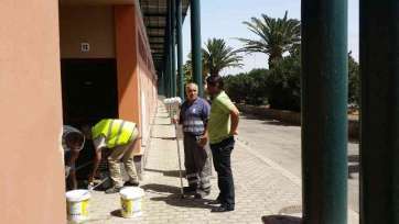 El concejal supervisa los trabajos (Foto TA)