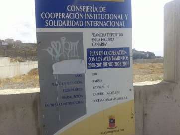 Cancha sin terminar en la Higuera Canaria (Foto TA)