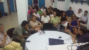 Momento de la reunión (Foto TA)