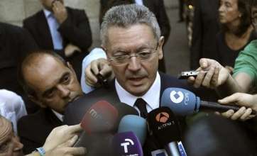 La retirada por el Gobierno del PP de la reforma del Ley del Aborto ha provocado la dimisión del ministro Gallardón (Foto TA)